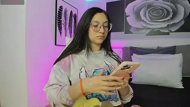 Check out our webcam shows gallery and message on a personal level with our sweet squirt cams hosts, showing off their natural physiques and sex toys.