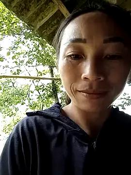 lucybaby00 from StripChat is Freechat