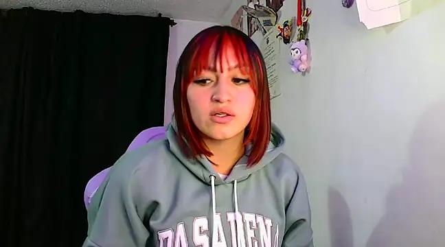 Check out our webcam shows gallery and message on a personal level with our sweet squirt cams hosts, showing off their natural physiques and sex toys.
