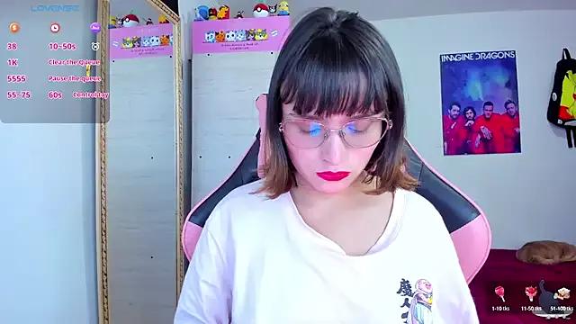 Check out our webcam shows gallery and message on a personal level with our sweet squirt cams hosts, showing off their natural physiques and sex toys.