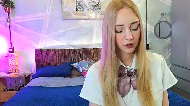 Check out our webcam shows gallery and message on a personal level with our sweet squirt cams hosts, showing off their natural physiques and sex toys.