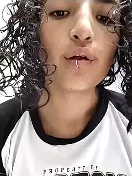 luna_love_xoxo from StripChat is Freechat