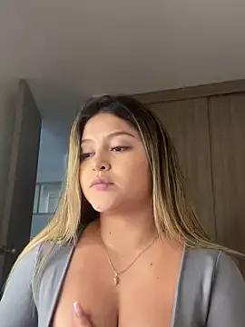 Check out our webcam shows gallery and message on a personal level with our sweet squirt cams hosts, showing off their natural physiques and sex toys.