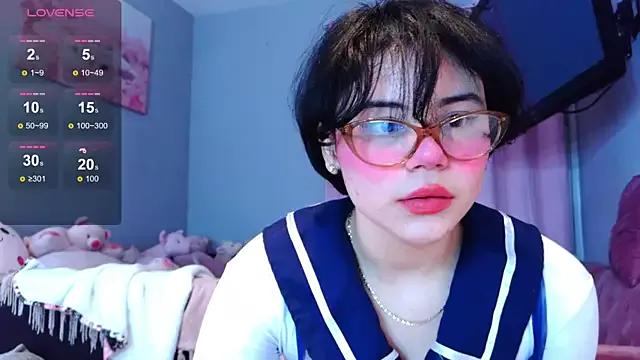 LunaMilav from StripChat is Freechat