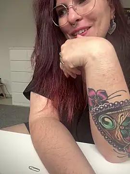 Check out our webcam shows gallery and message on a personal level with our sweet squirt cams hosts, showing off their natural physiques and sex toys.