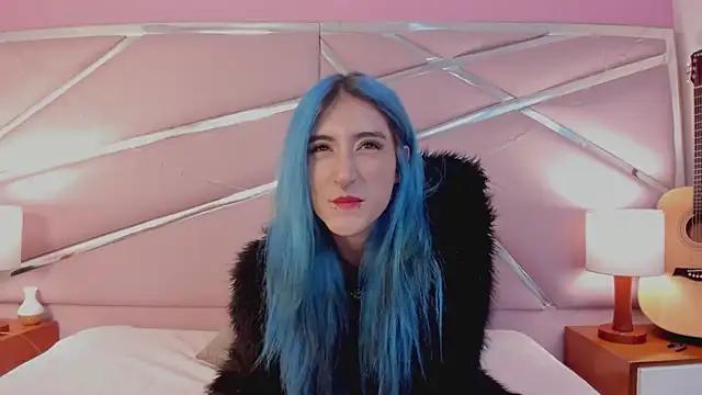 Check out our webcam shows gallery and message on a personal level with our sweet squirt cams hosts, showing off their natural physiques and sex toys.