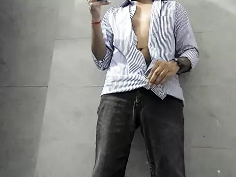 Lustyluckyy from StripChat is Freechat
