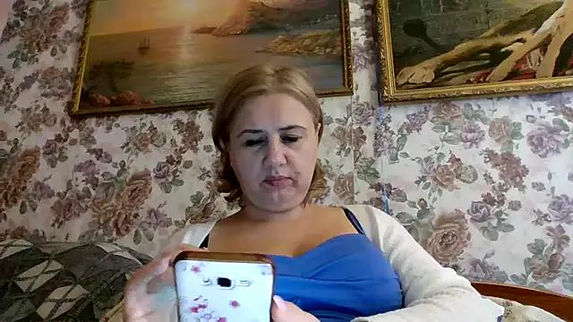 LustyyX from StripChat is Freechat