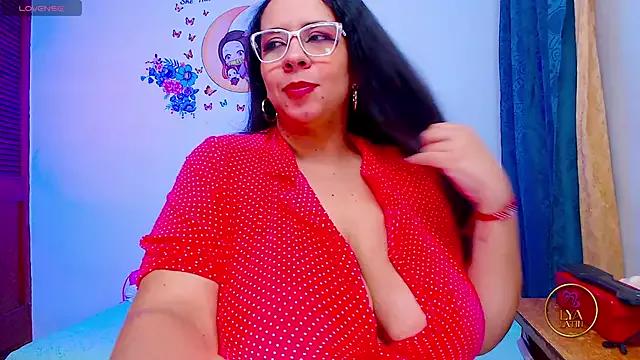 lyalatin from StripChat is Freechat
