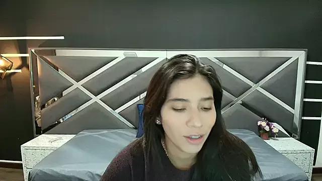 Check out our webcam shows gallery and message on a personal level with our sweet squirt cams hosts, showing off their natural physiques and sex toys.