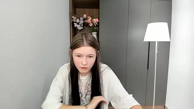 Check out our webcam shows gallery and message on a personal level with our sweet squirt cams hosts, showing off their natural physiques and sex toys.