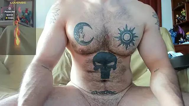 Lyon_White from StripChat is Freechat