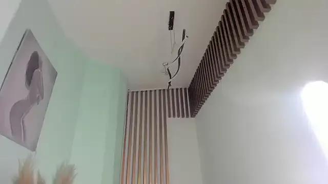 MacarenaRosse from StripChat is Freechat