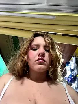 MADAME-ARLETTE from StripChat is Freechat