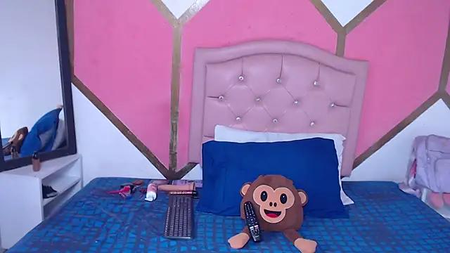 Check out our webcam shows gallery and message on a personal level with our sweet squirt cams hosts, showing off their natural physiques and sex toys.