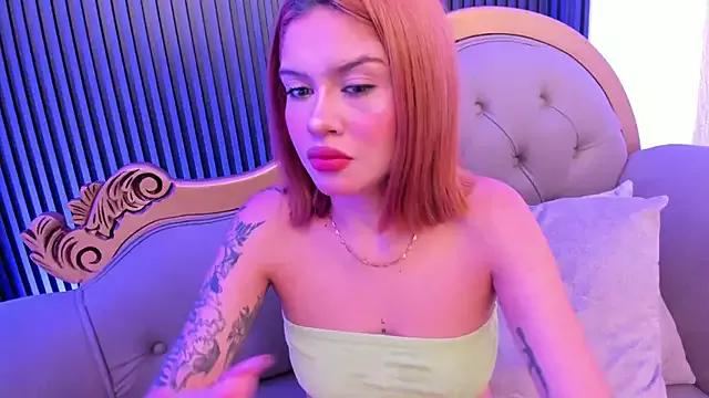 Madelynblake from StripChat is Freechat