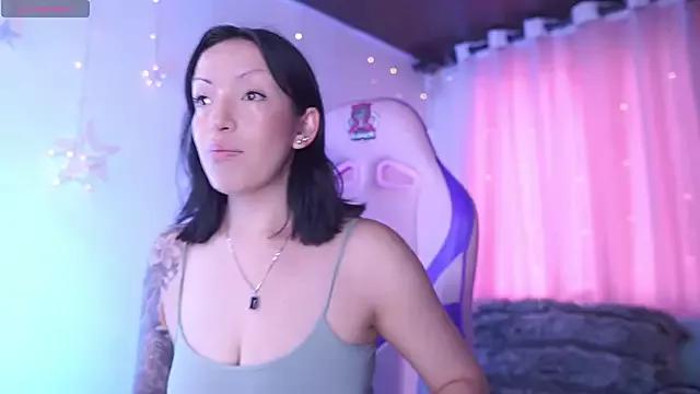 Check out our webcam shows gallery and message on a personal level with our sweet squirt cams hosts, showing off their natural physiques and sex toys.