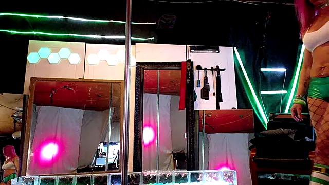 Check out our webcam shows gallery and message on a personal level with our sweet squirt cams hosts, showing off their natural physiques and sex toys.