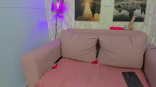 Check out our webcam shows gallery and message on a personal level with our sweet squirt cams hosts, showing off their natural physiques and sex toys.