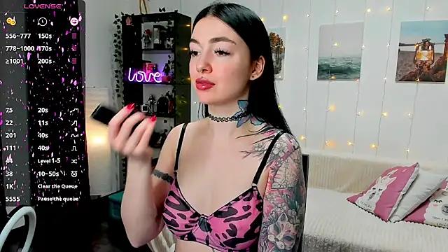 Check out our webcam shows gallery and message on a personal level with our sweet squirt cams hosts, showing off their natural physiques and sex toys.