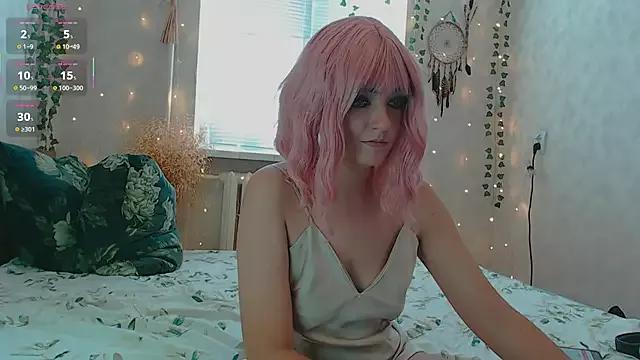 MagicPink from StripChat is Freechat