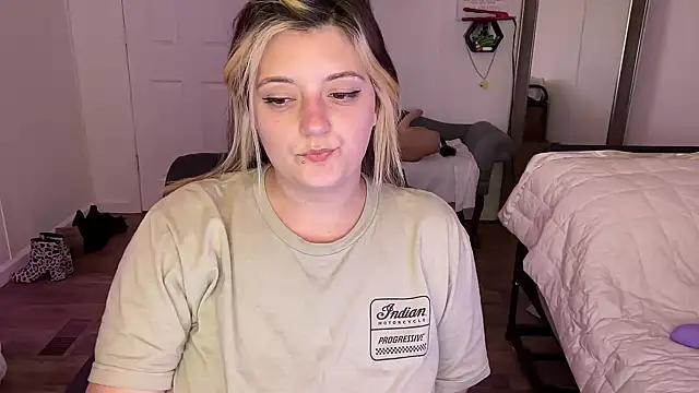 Check out our webcam shows gallery and message on a personal level with our sweet squirt cams hosts, showing off their natural physiques and sex toys.