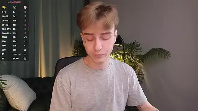 marcus_ambitious from StripChat is Freechat