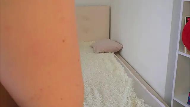 Check out our webcam shows gallery and message on a personal level with our sweet squirt cams hosts, showing off their natural physiques and sex toys.