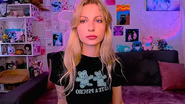 Check out our webcam shows gallery and message on a personal level with our sweet squirt cams hosts, showing off their natural physiques and sex toys.