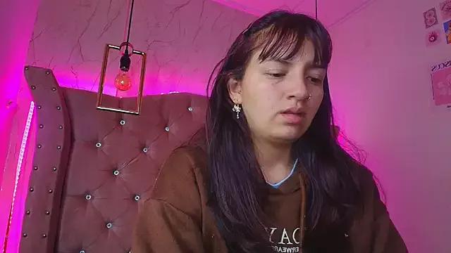 Mariam_s from StripChat is Freechat