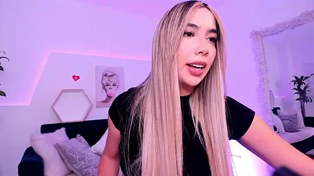 Check out our webcam shows gallery and message on a personal level with our sweet squirt cams hosts, showing off their natural physiques and sex toys.