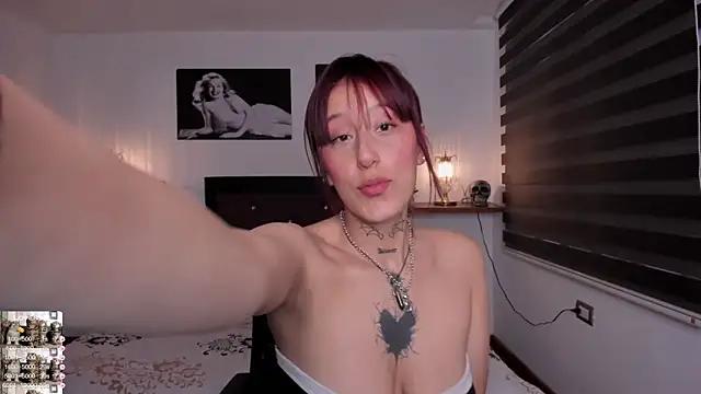 Check out our webcam shows gallery and message on a personal level with our sweet squirt cams hosts, showing off their natural physiques and sex toys.