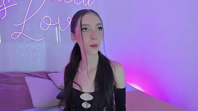 Check out our webcam shows gallery and message on a personal level with our sweet squirt cams hosts, showing off their natural physiques and sex toys.