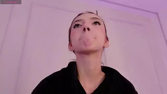 Check out our webcam shows gallery and message on a personal level with our sweet squirt cams hosts, showing off their natural physiques and sex toys.