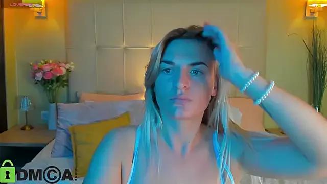 Marie_Ellie from StripChat is Freechat