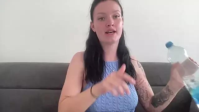 Check out our webcam shows gallery and message on a personal level with our sweet squirt cams hosts, showing off their natural physiques and sex toys.