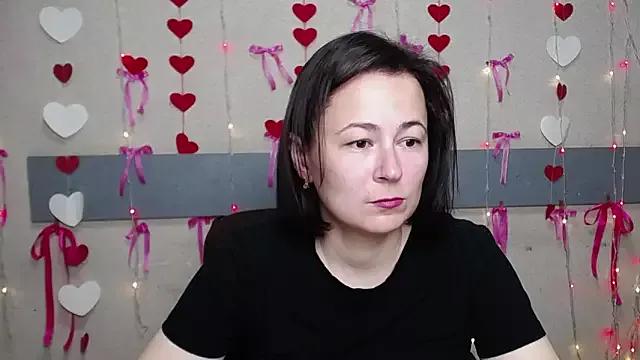 Check out our webcam shows gallery and message on a personal level with our sweet squirt cams hosts, showing off their natural physiques and sex toys.