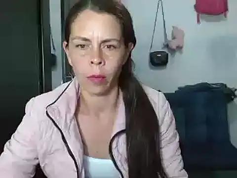 Marilyn_xxxx from StripChat is Freechat