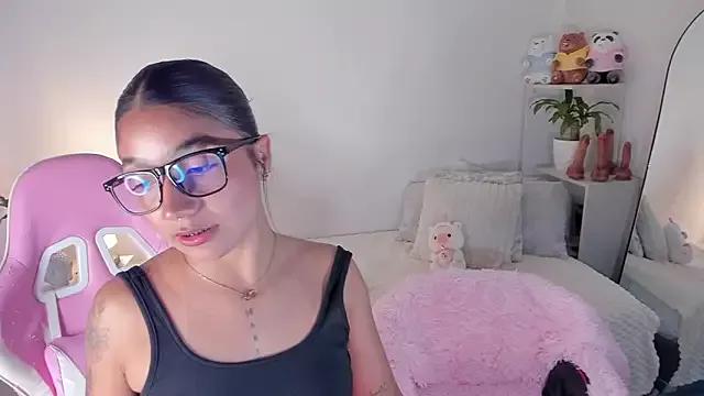 Check out our webcam shows gallery and message on a personal level with our sweet squirt cams hosts, showing off their natural physiques and sex toys.