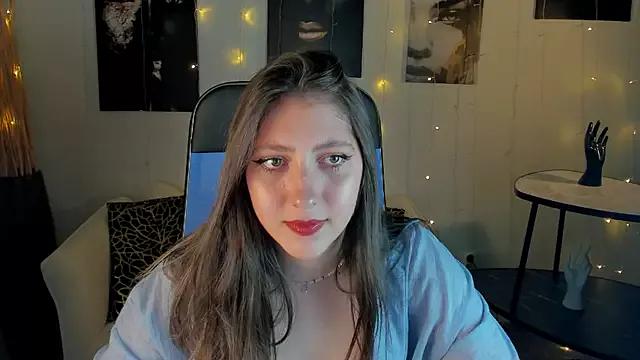 Mary_Miiller from StripChat is Freechat
