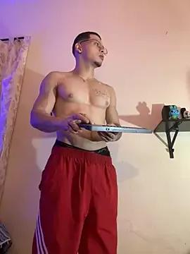 Matt_your_master_ from StripChat is Freechat