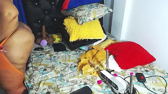 Check out our webcam shows gallery and message on a personal level with our sweet squirt cams hosts, showing off their natural physiques and sex toys.