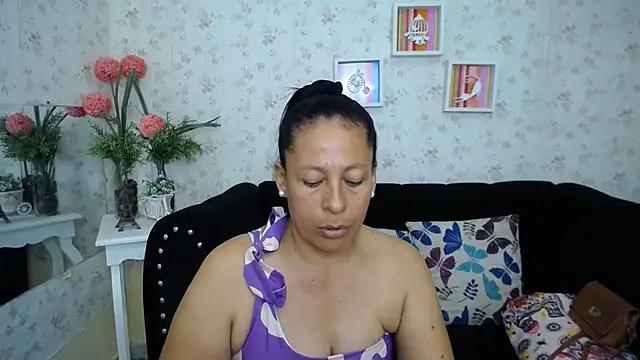 mature_martina from StripChat is Freechat