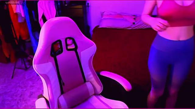 Check out our webcam shows gallery and message on a personal level with our sweet squirt cams hosts, showing off their natural physiques and sex toys.