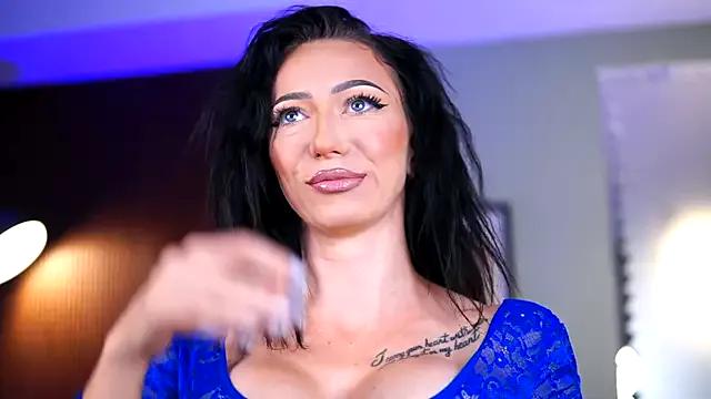 MayaHipnoteyes from StripChat is Freechat