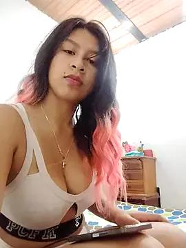 maye_dan from StripChat is Freechat