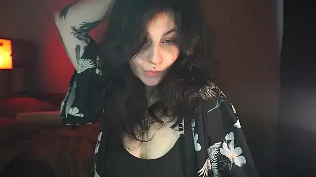 maymary_ from StripChat is Freechat