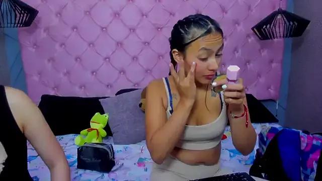 megan-full-horny- from StripChat is Freechat