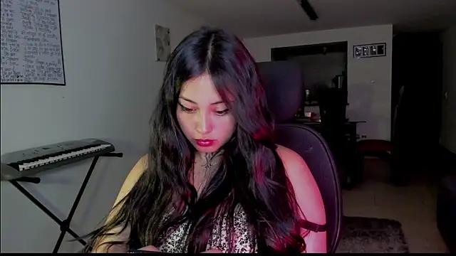 Check out our webcam shows gallery and message on a personal level with our sweet squirt cams hosts, showing off their natural physiques and sex toys.