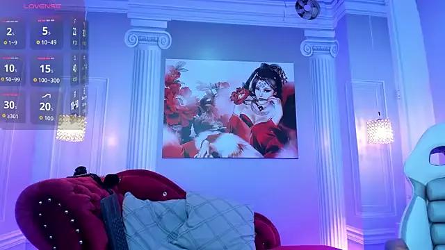 Check out our webcam shows gallery and message on a personal level with our sweet squirt cams hosts, showing off their natural physiques and sex toys.